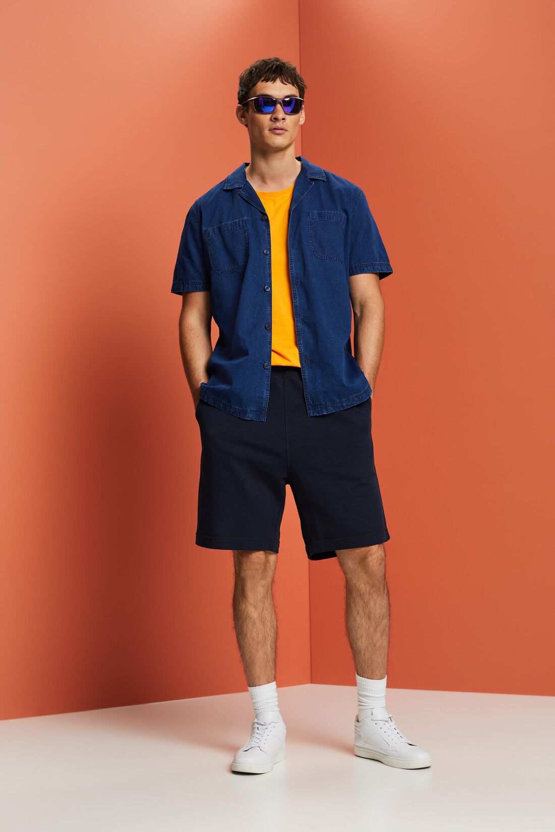 Kurz&auml;rmliges Jeanshemd, 100 % Baumwolle