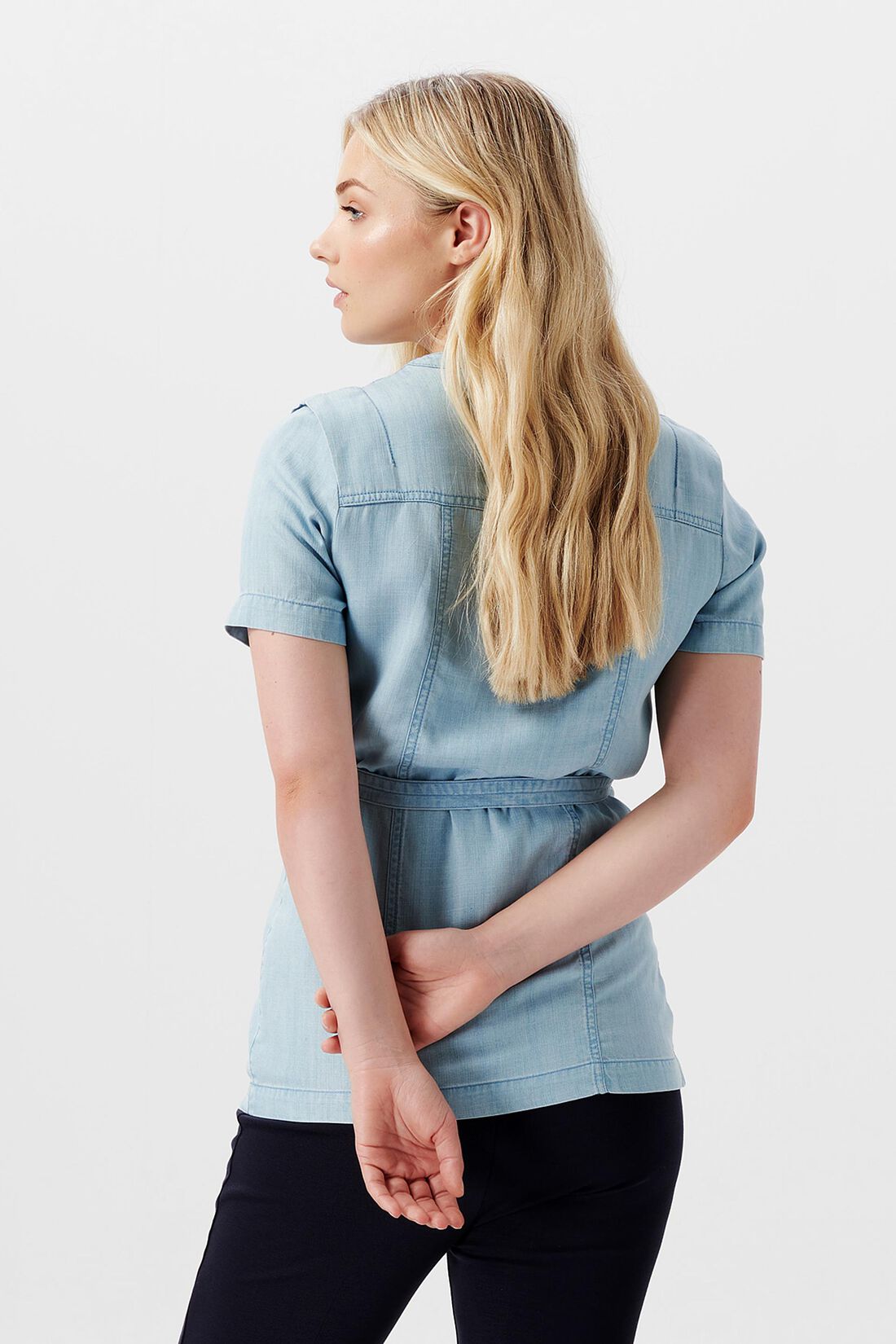 Bluse mit V-Ausschnitt und Kn&ouml;pfen
