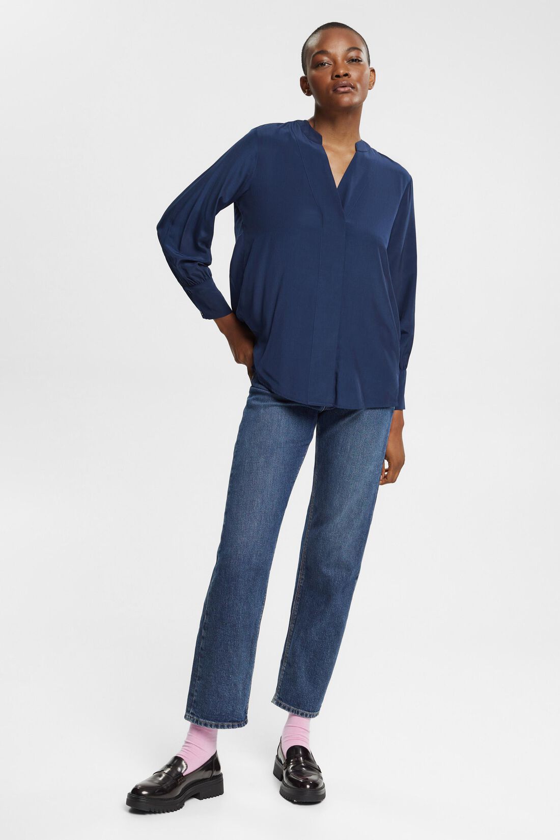 Bluse mit V-Neck, LENZING&trade; ECOVERO&trade;