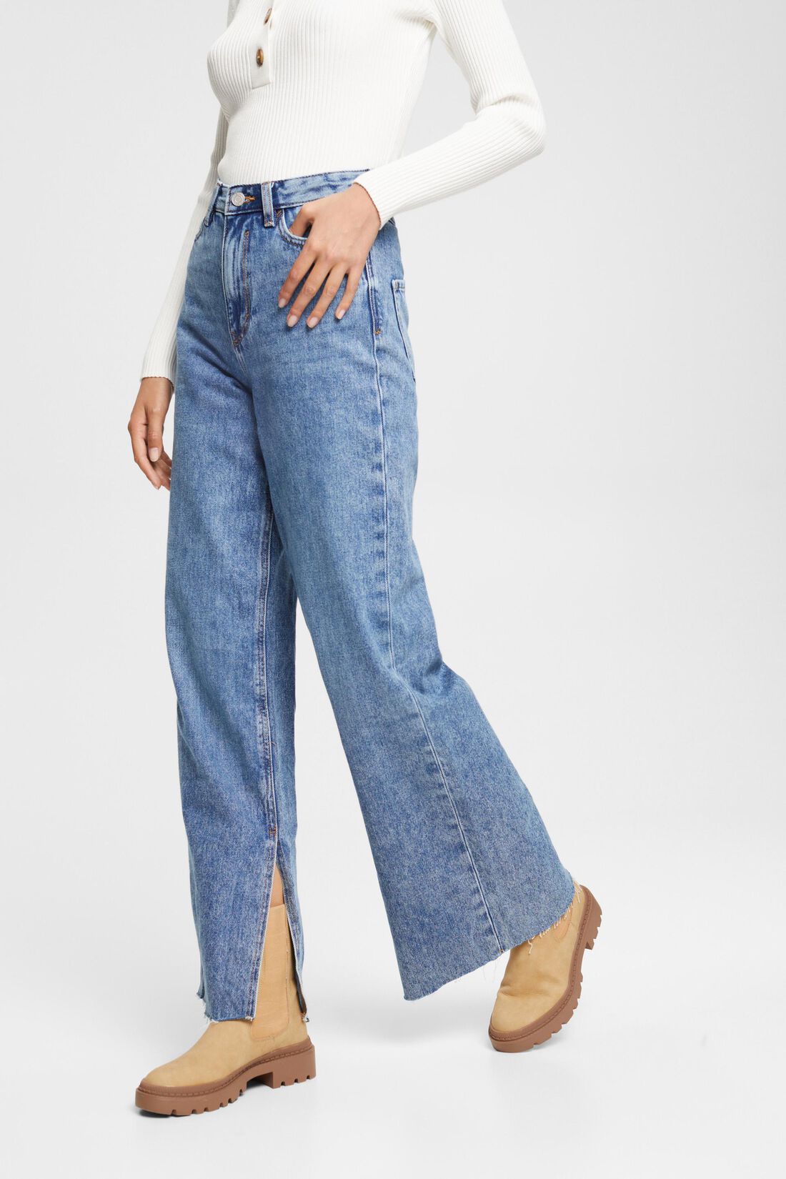 Jeans mit weitem Bein