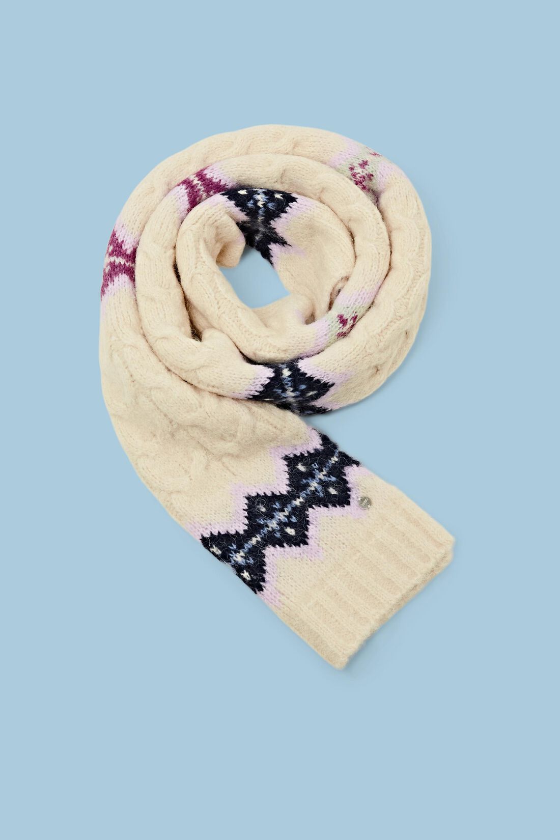 Strickschal in Norweger-Optik