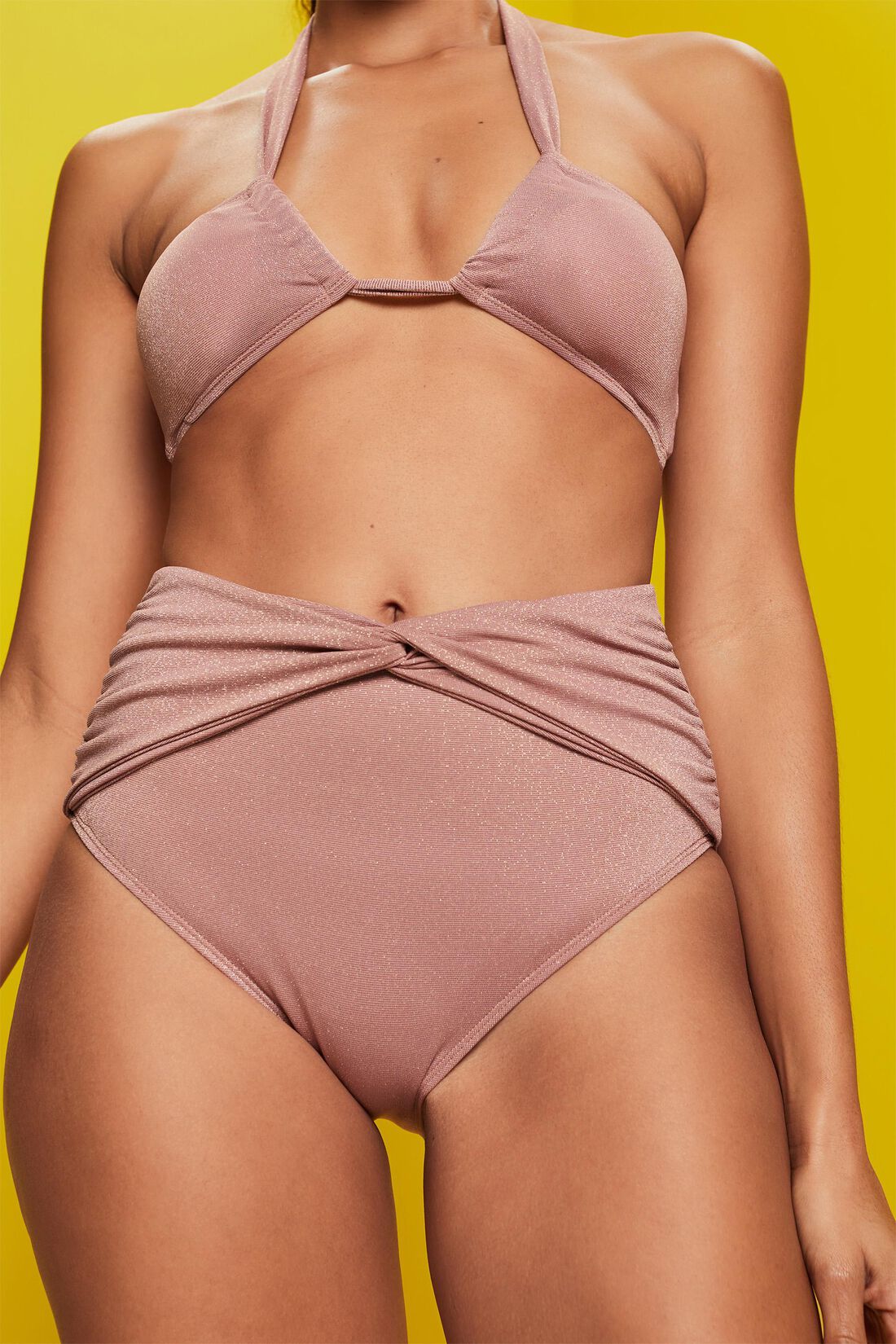 Recycelt: glitzernde Bikinihose mit hohem Bund