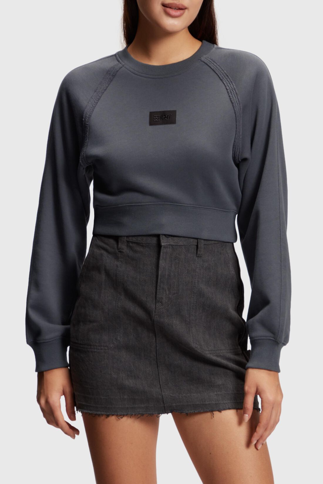 Cropped-Sweatshirt in Garment Dye