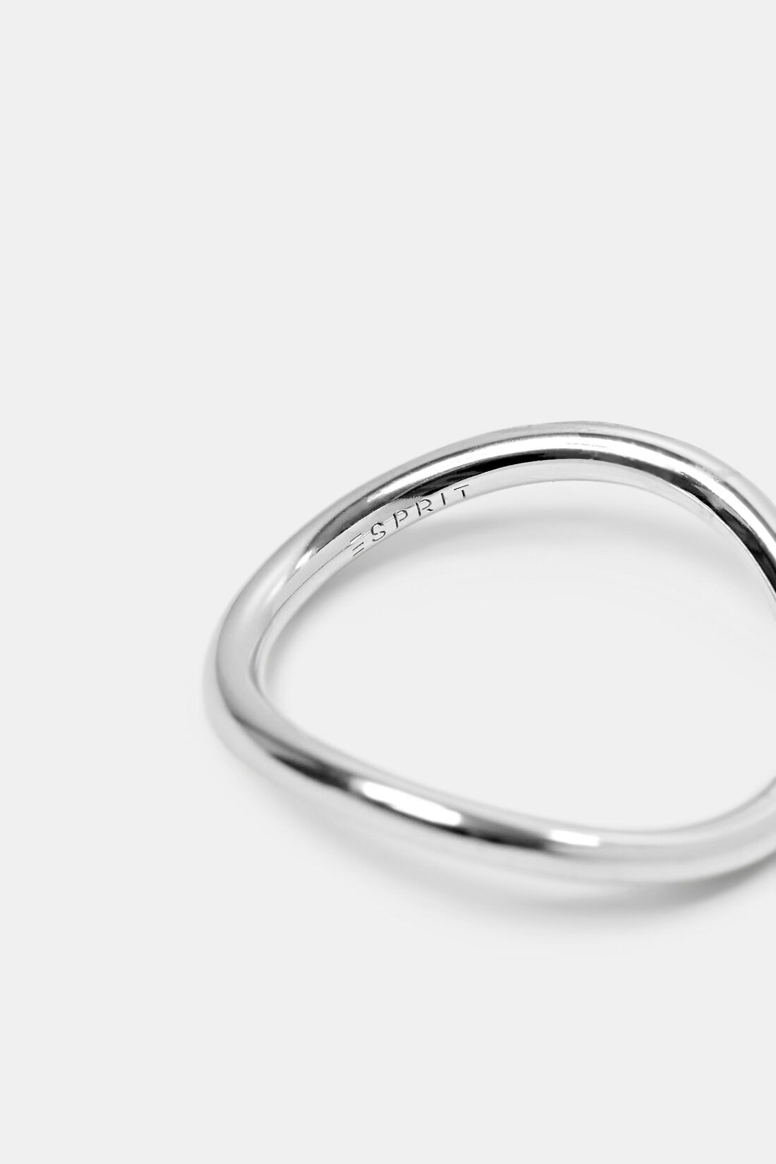 Geschwungener Ring aus Sterlingsilber