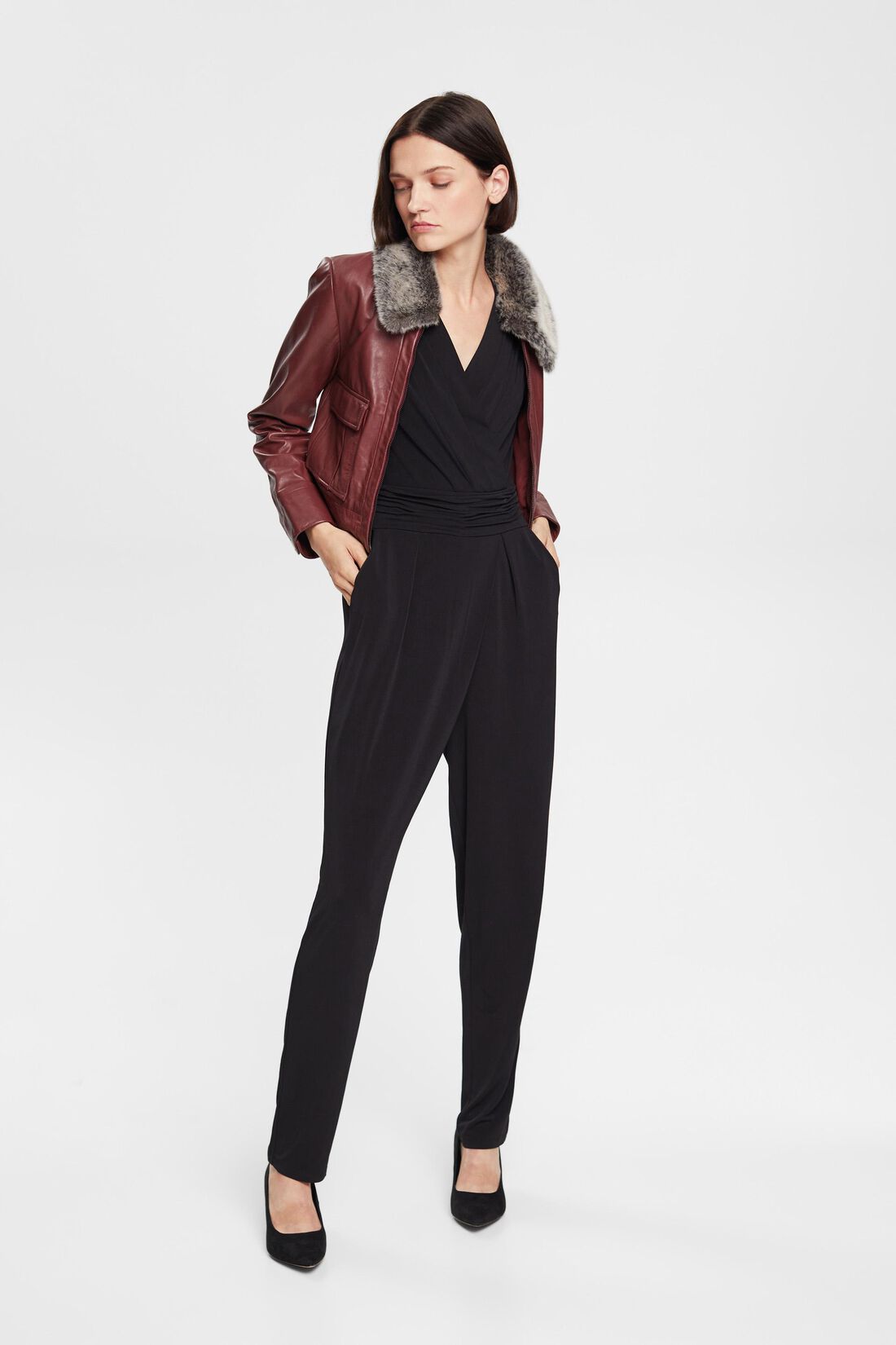 Jumpsuit aus Jersey mit Tailleng&uuml;rtel