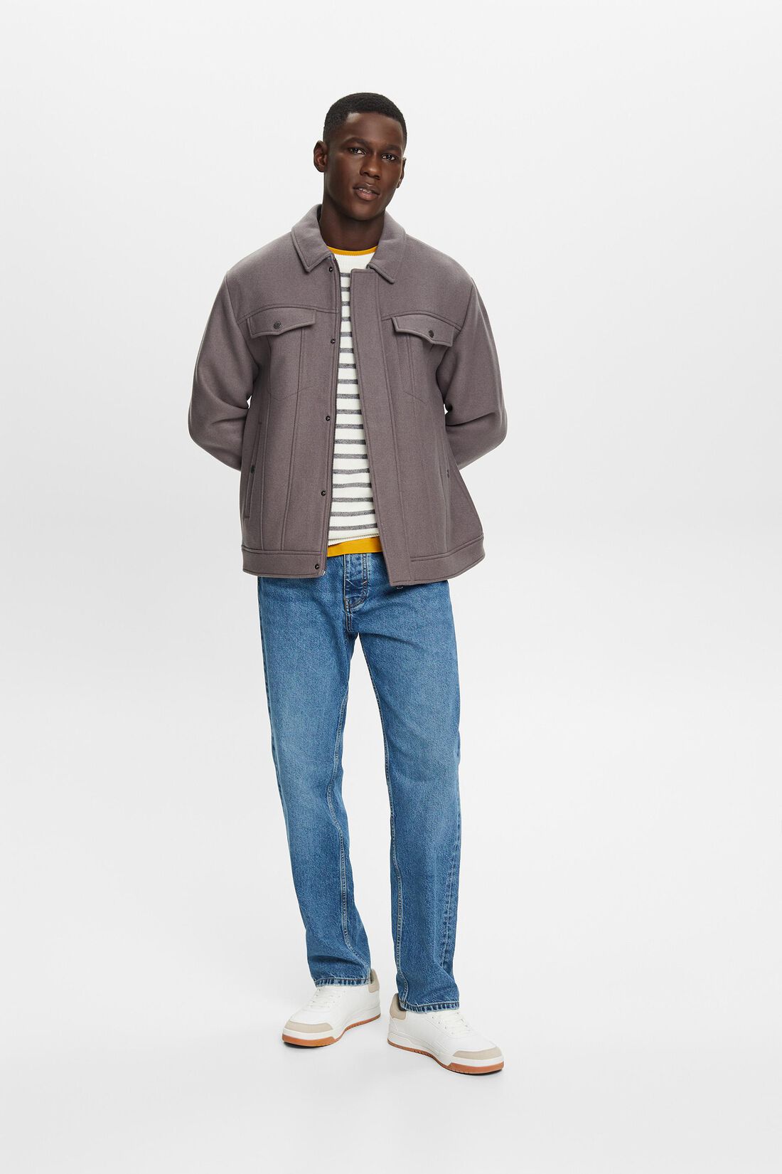 Lockere Retro-Jeans mit mittlerer Bundh&ouml;he