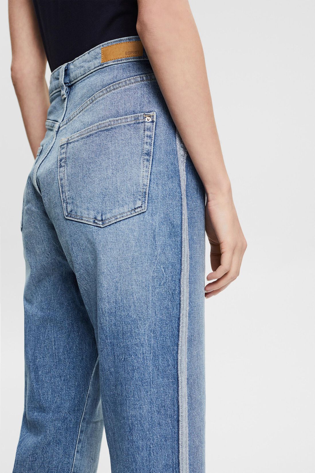 Denim mit geradem Bein