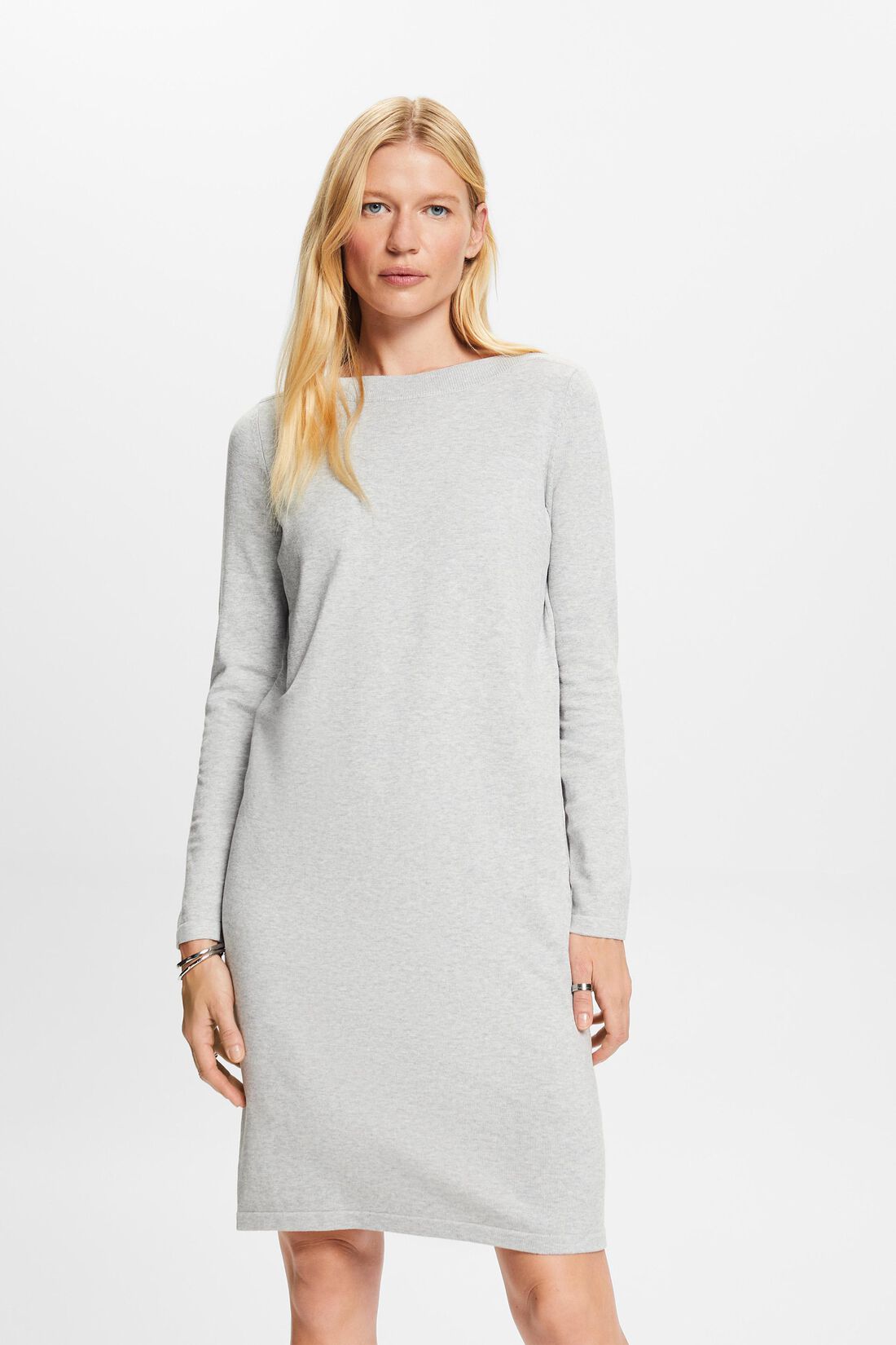 Pulloverkleid mit U-Boot-Ausschnitt