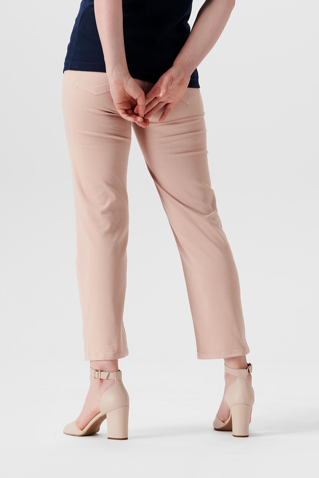 Gerade geschnittene Hose mit &Uuml;berbauchbund