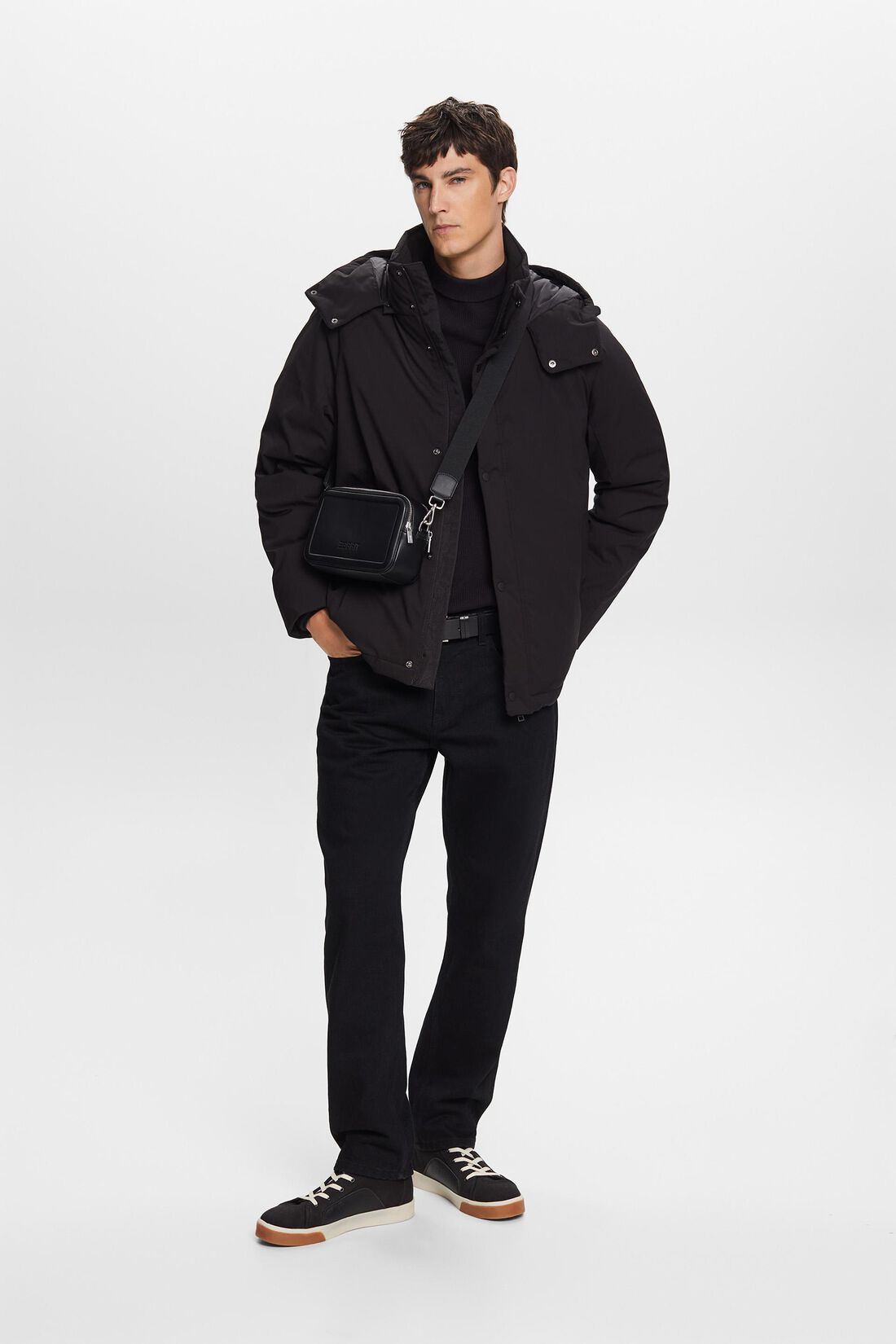 Daunenjacke mit Kapuze