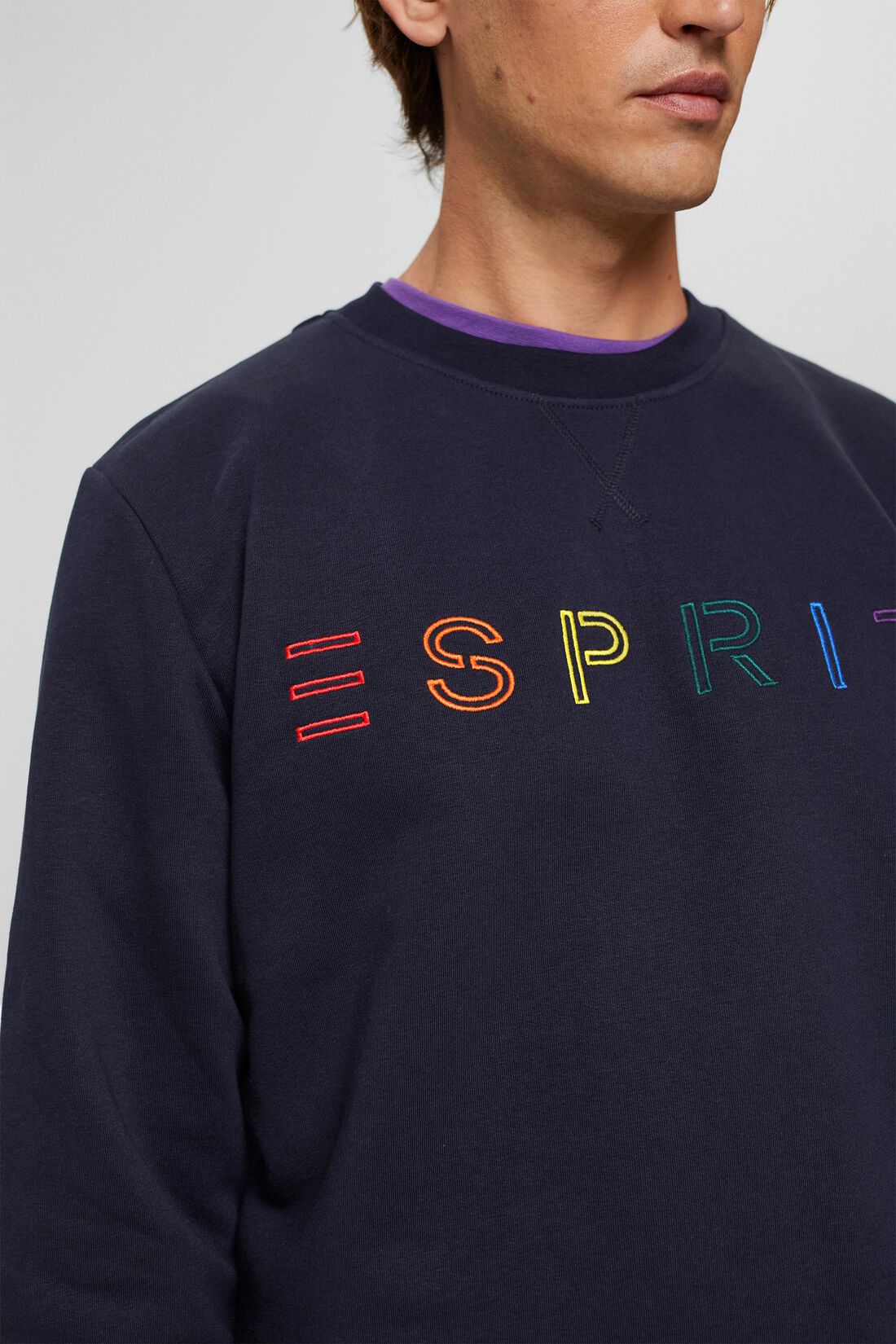 Recycelt: Sweatshirt mit Logostickerei