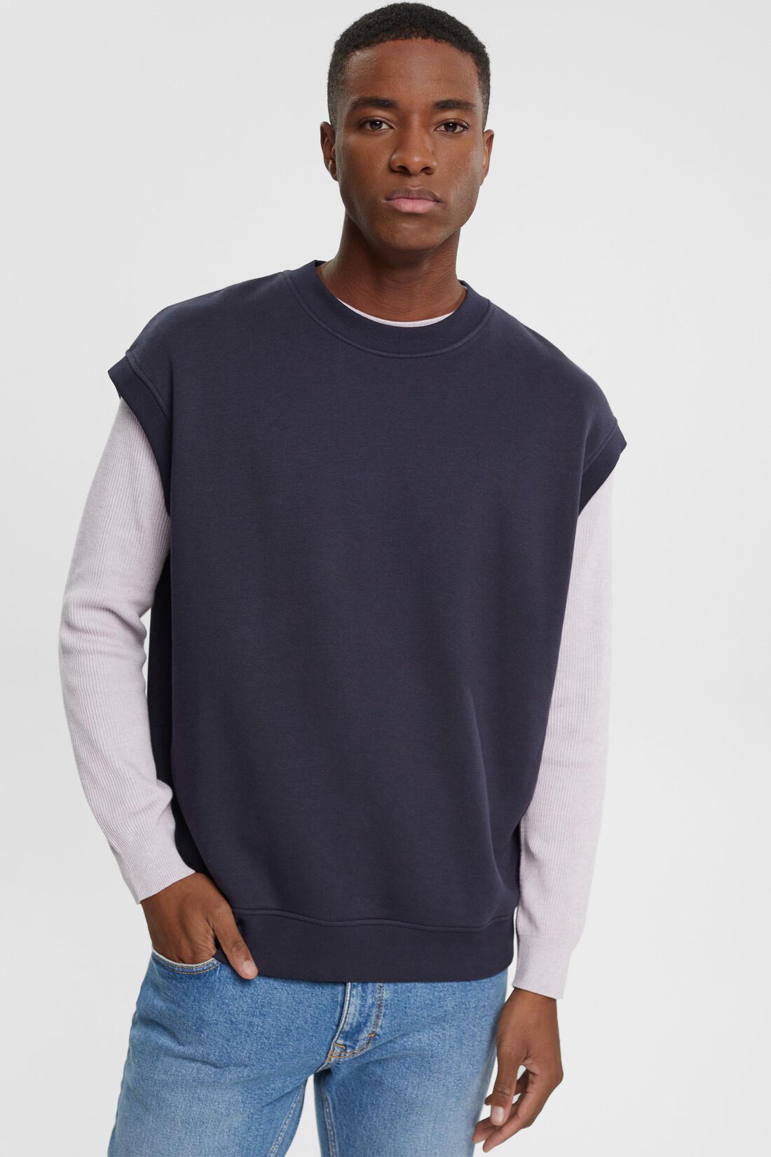 &Auml;rmelloses Sweatshirt