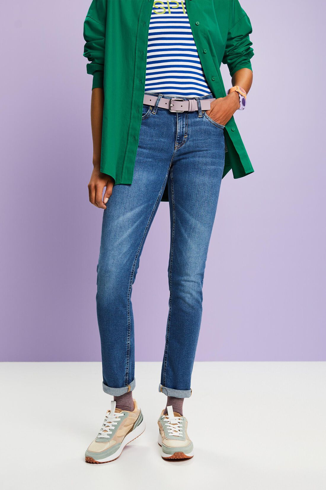 Schmale Jeans mit mittlerer Bundh&ouml;he