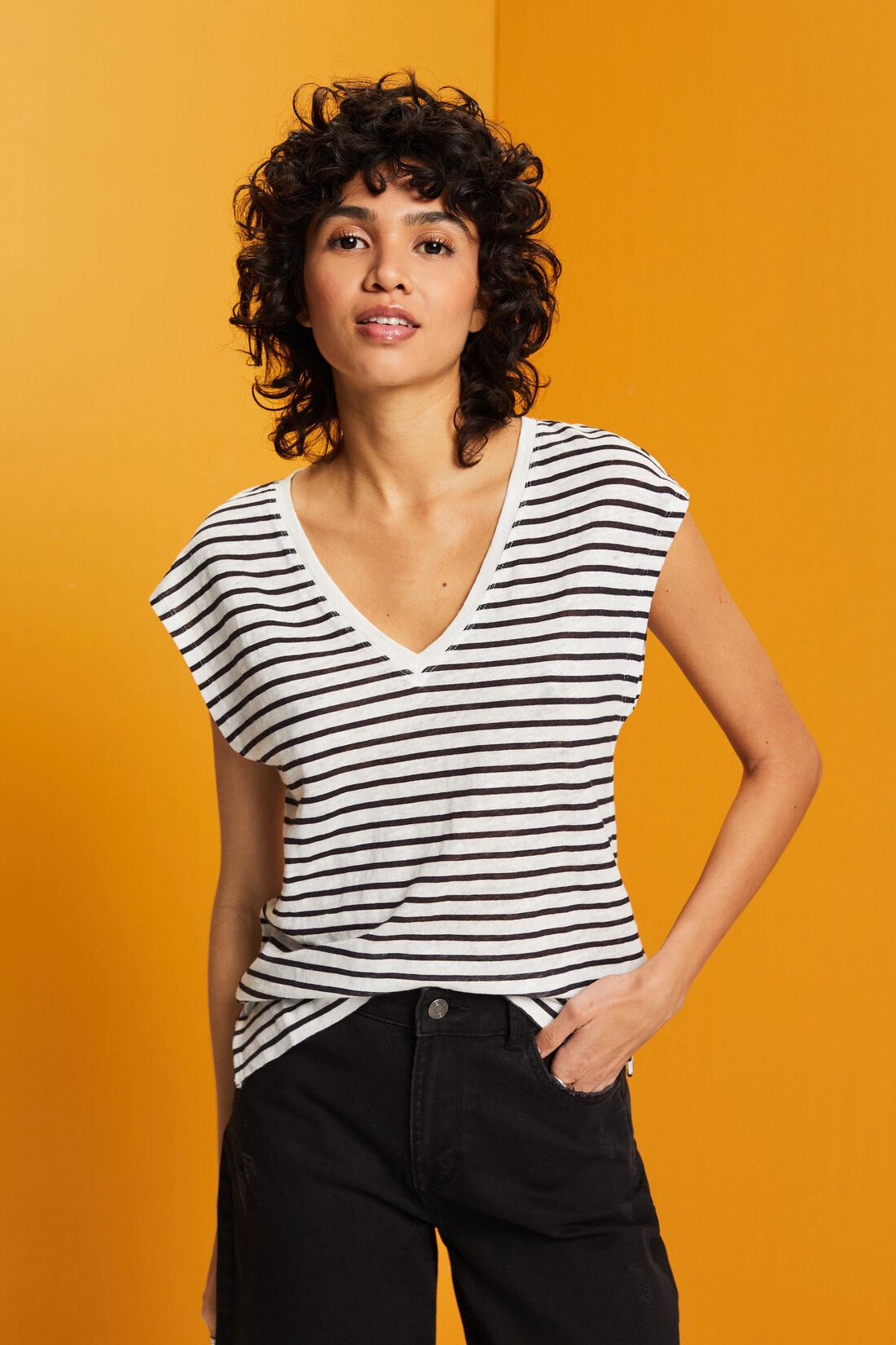 Gestreiftes Leinen-T-Shirt