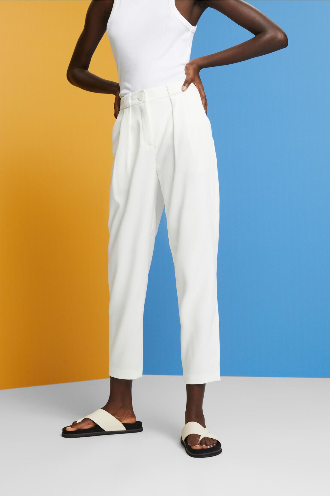 Verk&uuml;rzte Twillhose f&uuml;r den Fr&uuml;hling