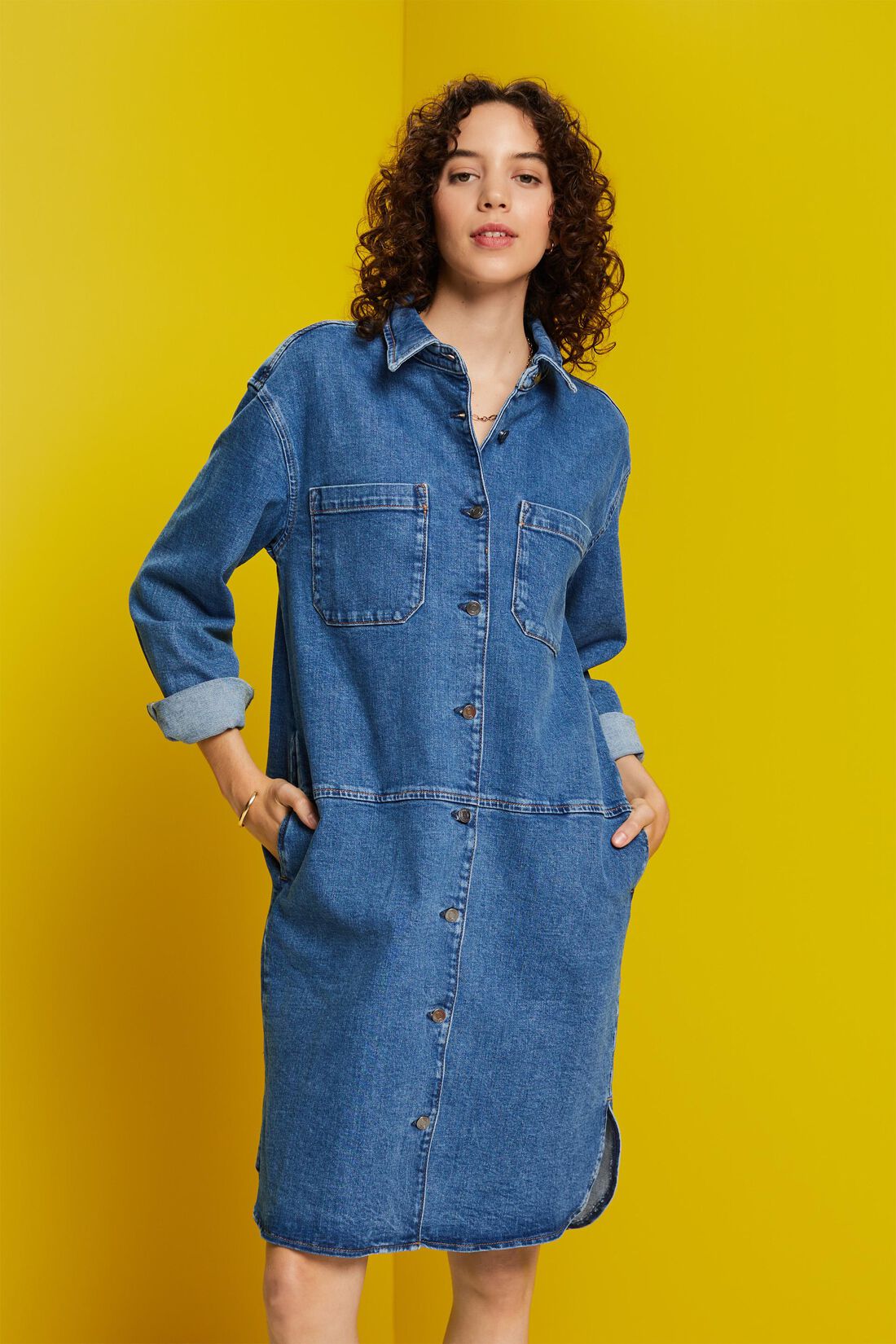 Jeanskleid in lockerer Passform