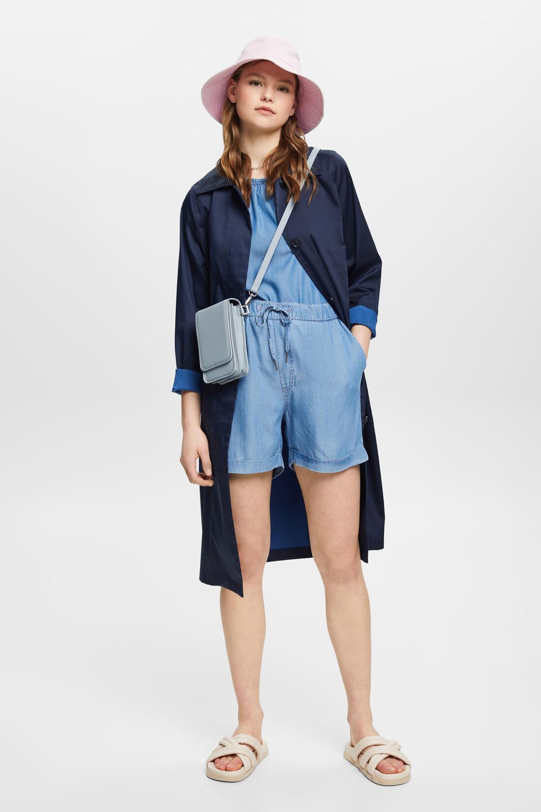 &Auml;rmellose Bluse in Denim-Optik mit R&uuml;schen
