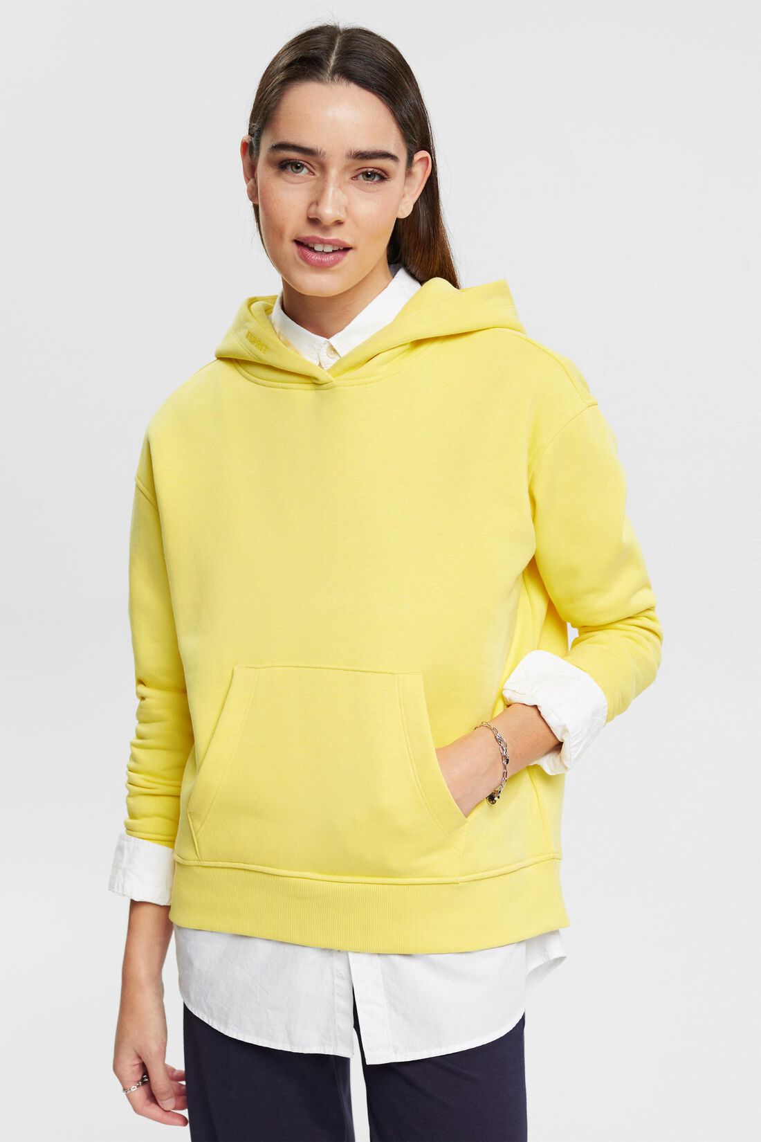 Hoodie mit Logostickerei