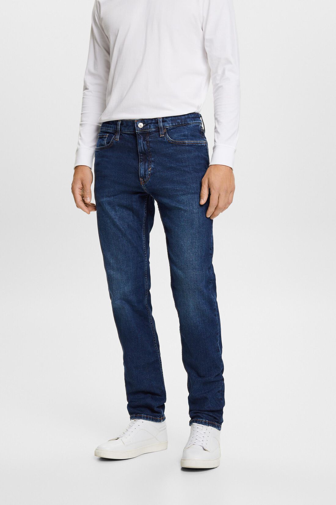 Recycelt: Jeans mit gerader Passform