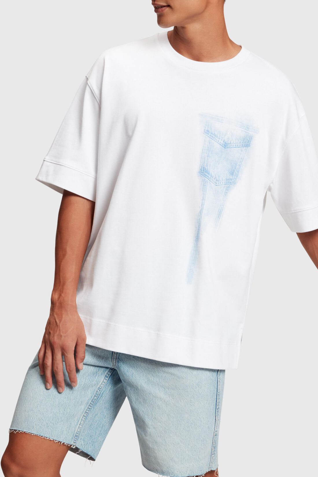 Denim Not Denim T-Shirt mit Indigo Print-Detail