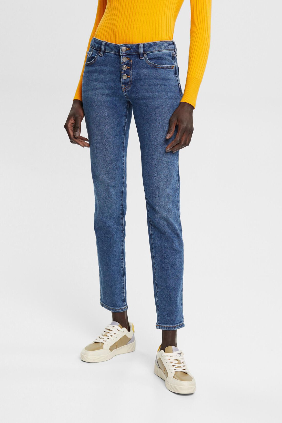 Schmale Stretch-Jeans mit mittelhohem Bund