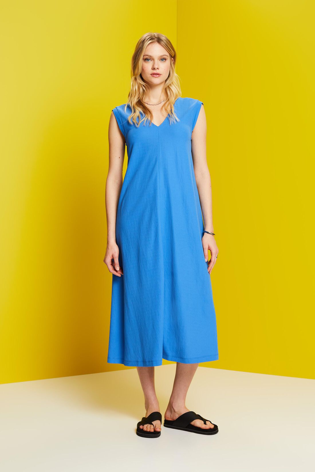 Dresses knitted