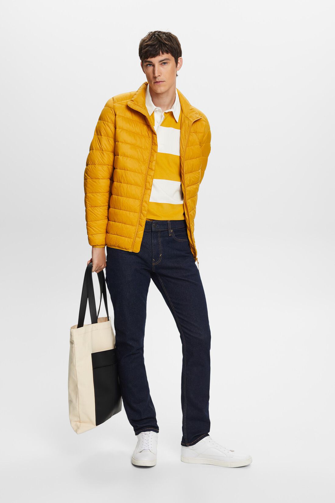 Recycelt: Jeans in schmaler Passform