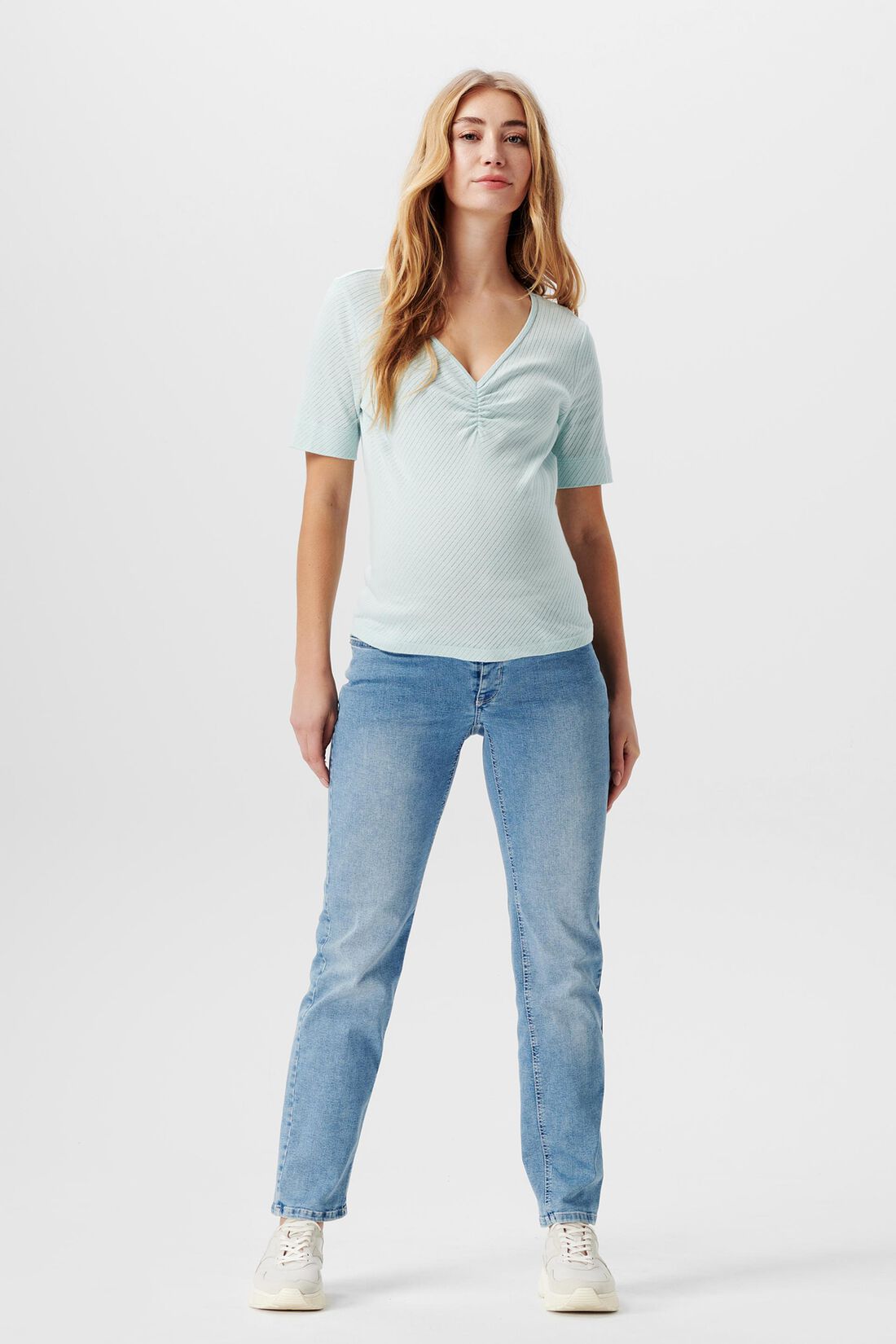 Jeans mit geradem Beinverlauf und &Uuml;berbauchbund