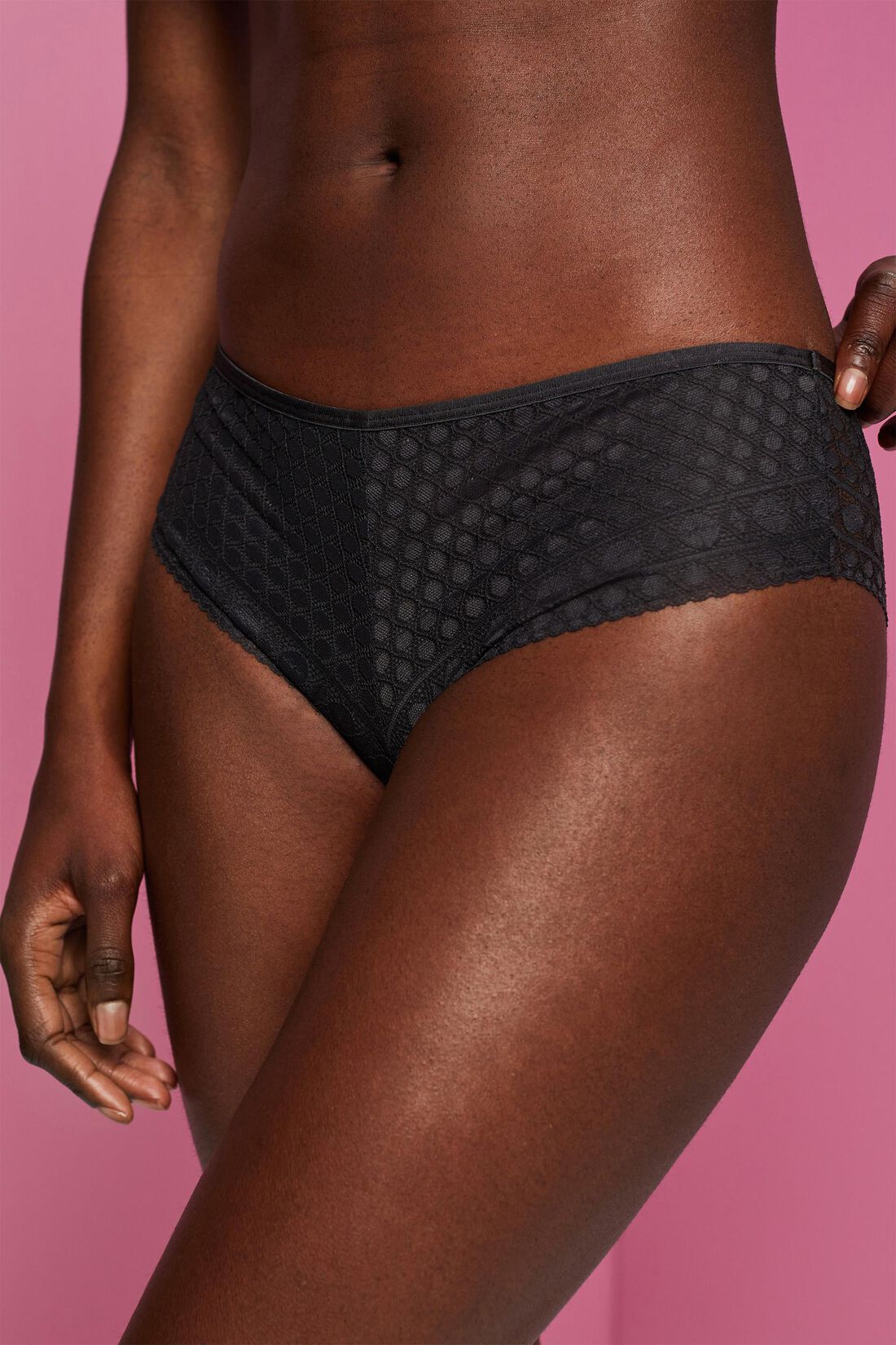 Hipster-Shorts aus Recycling-Material mit Spitze