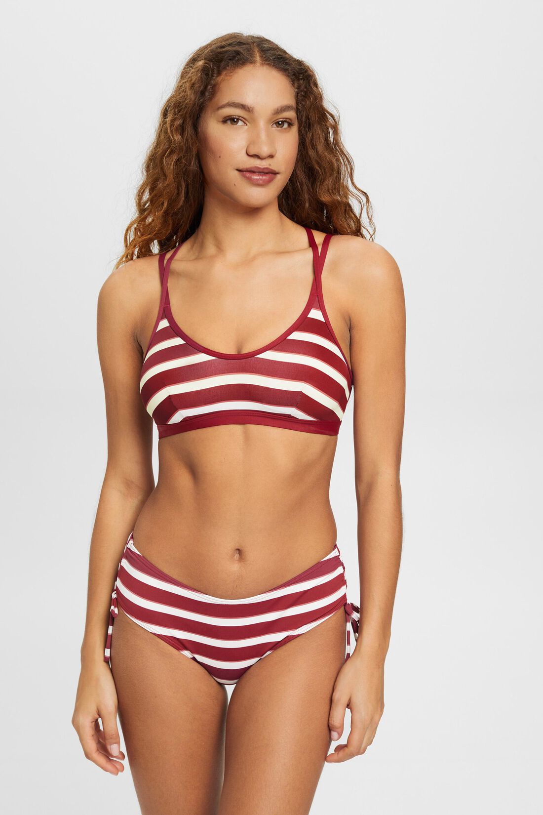 Wattiertes Bikini-Top mit Streifen und gekreuzten Tr&auml;gern