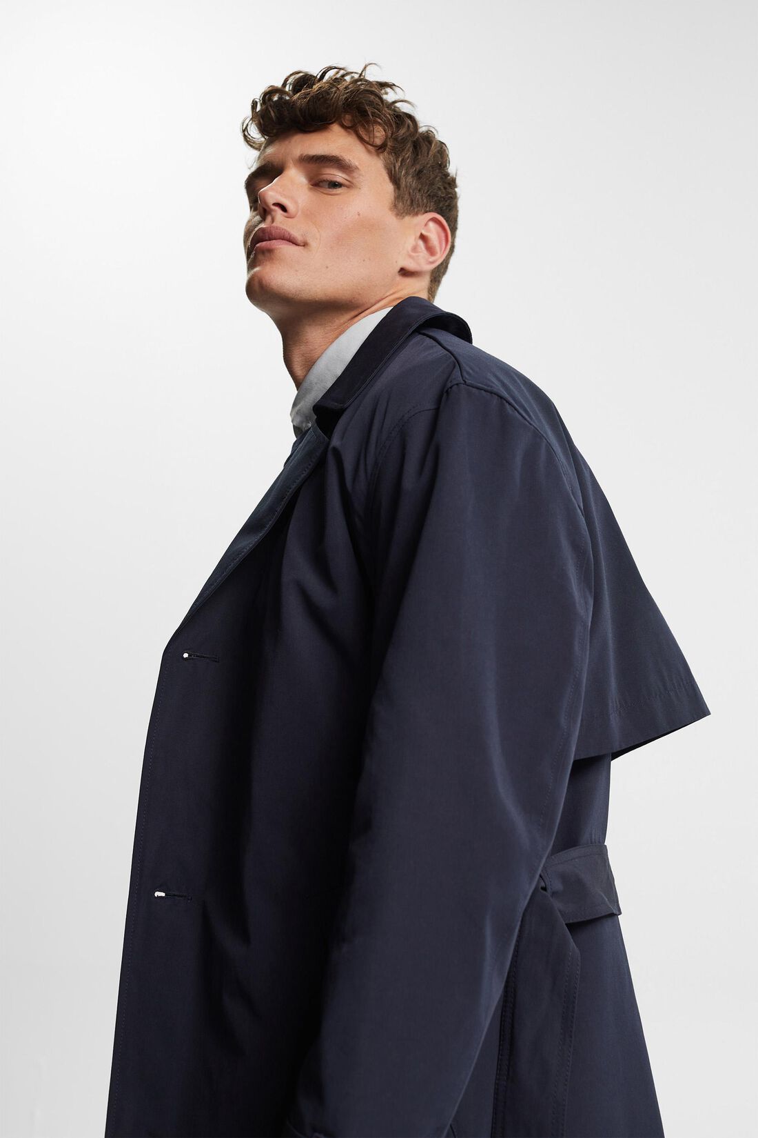 Trenchcoat mit G&uuml;rtel