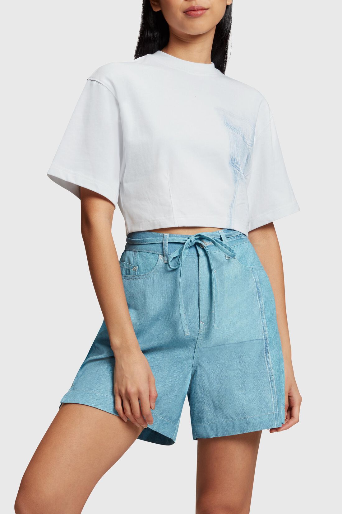 Denim Not Denim Cropped-T-Shirt mit Indigo-Print