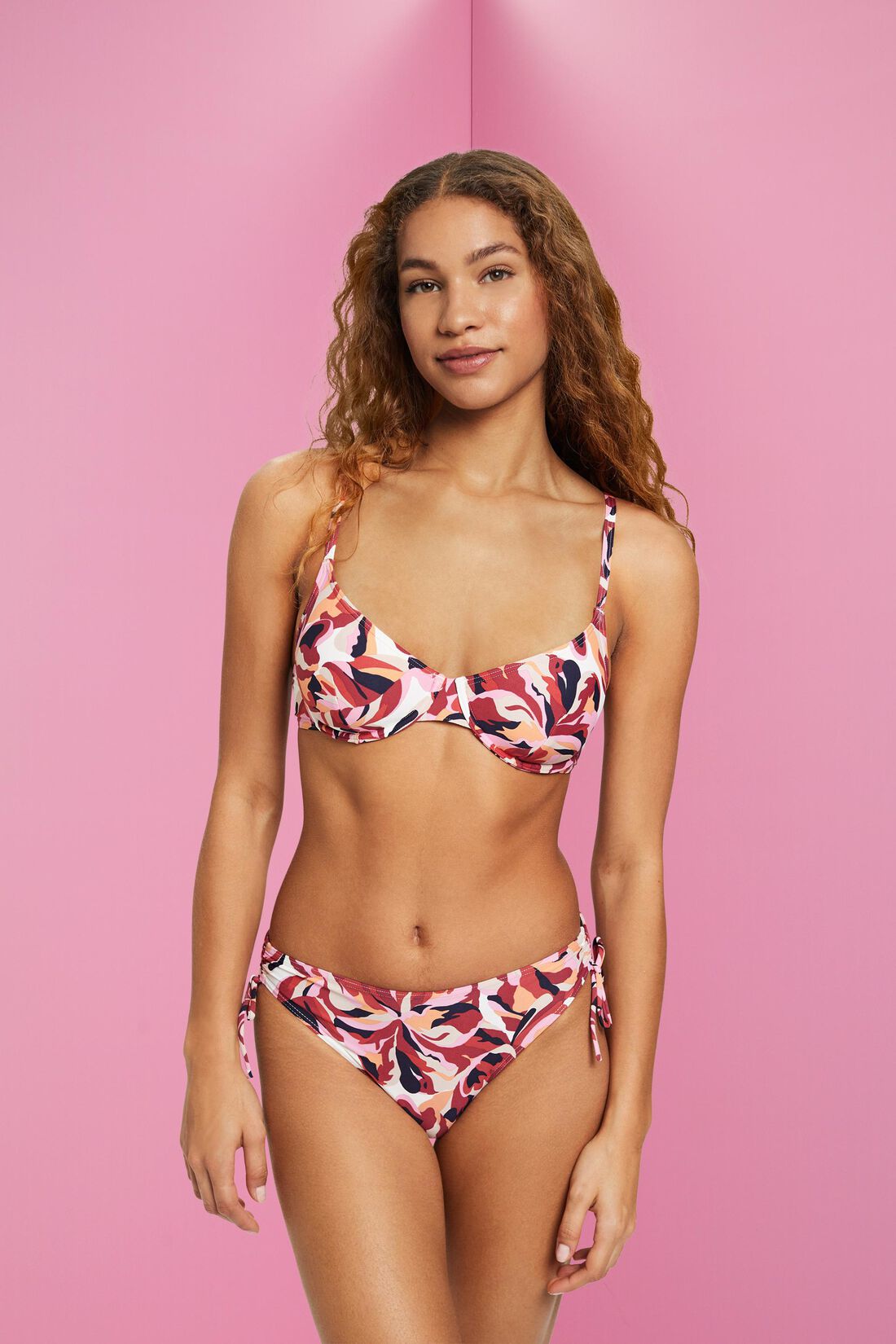 Bikinihose mit floralem Print Carilo