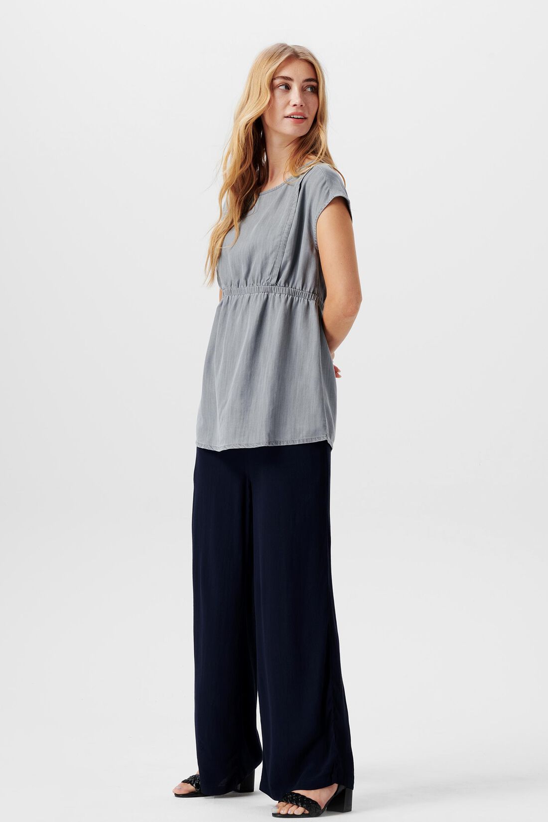 Blouses woven