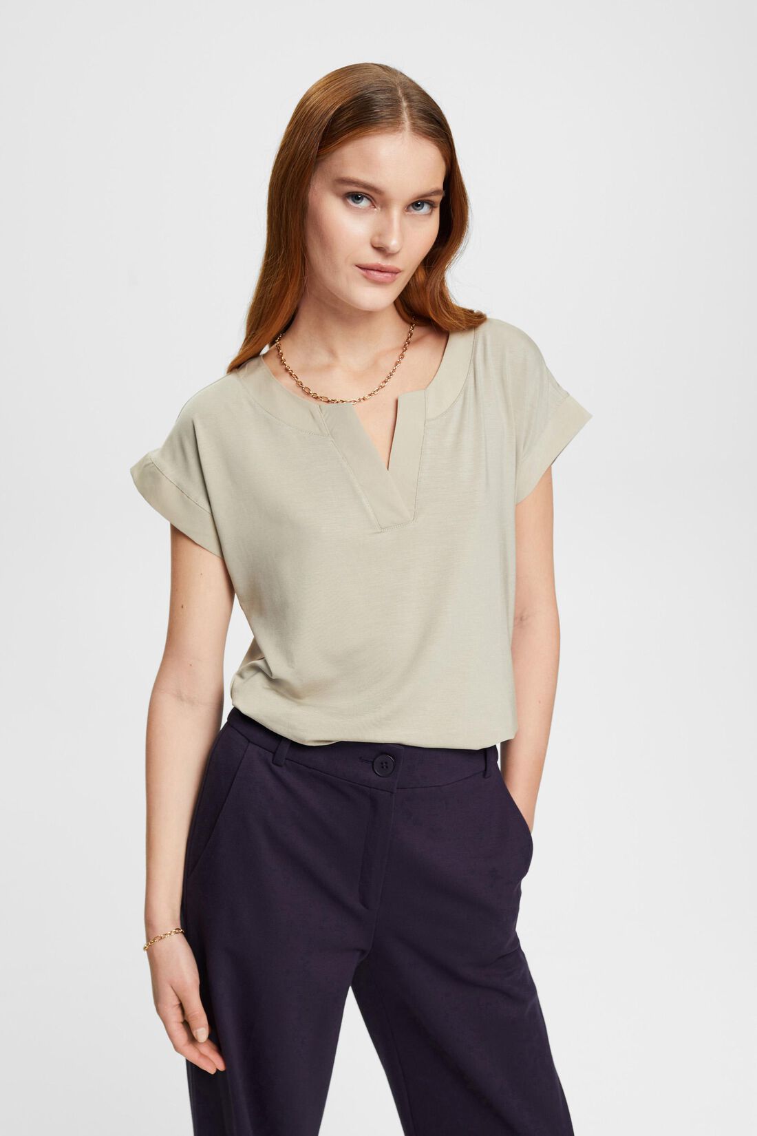 T-Shirt mit V-Ausschnitt, TENCEL&trade;