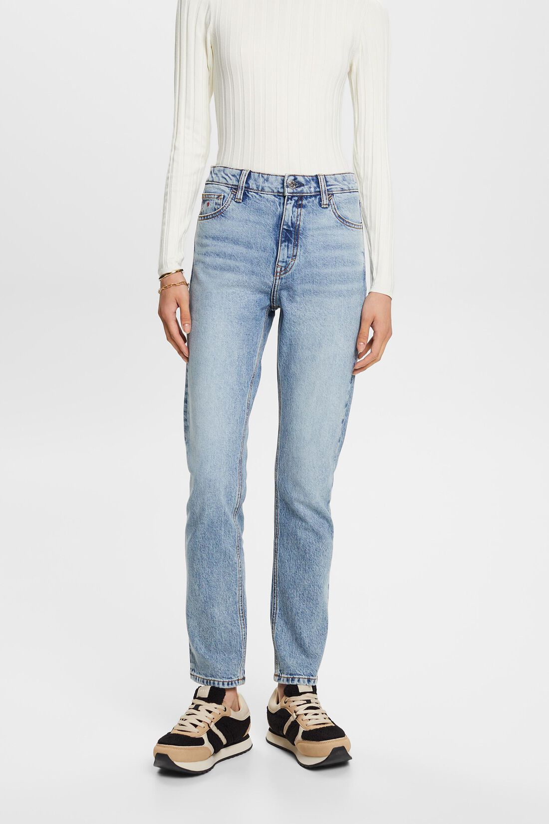 Retro-Jeans mit schmaler Passform und hohem Bund