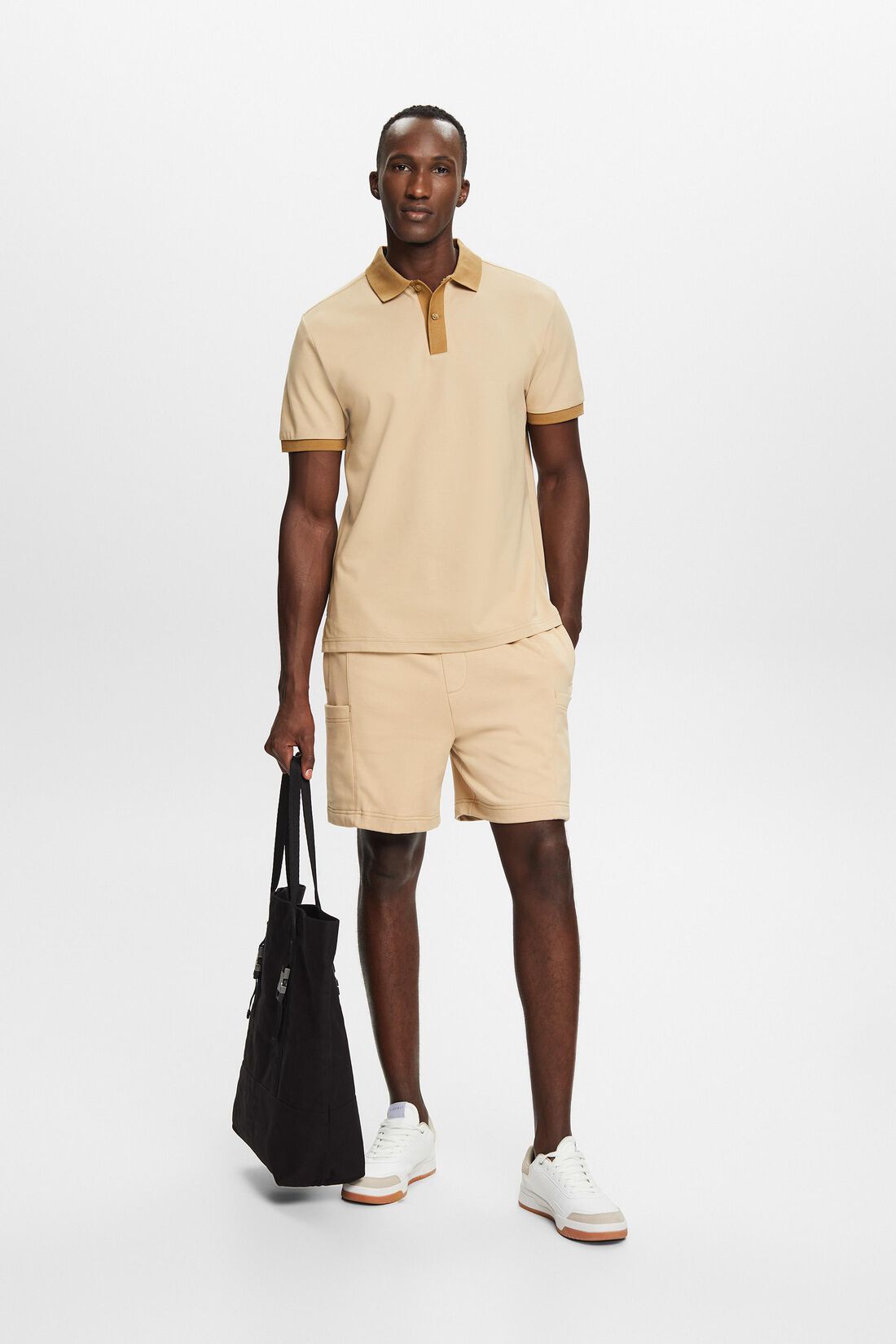 Zweifarbiges Piqu&eacute;-Poloshirt