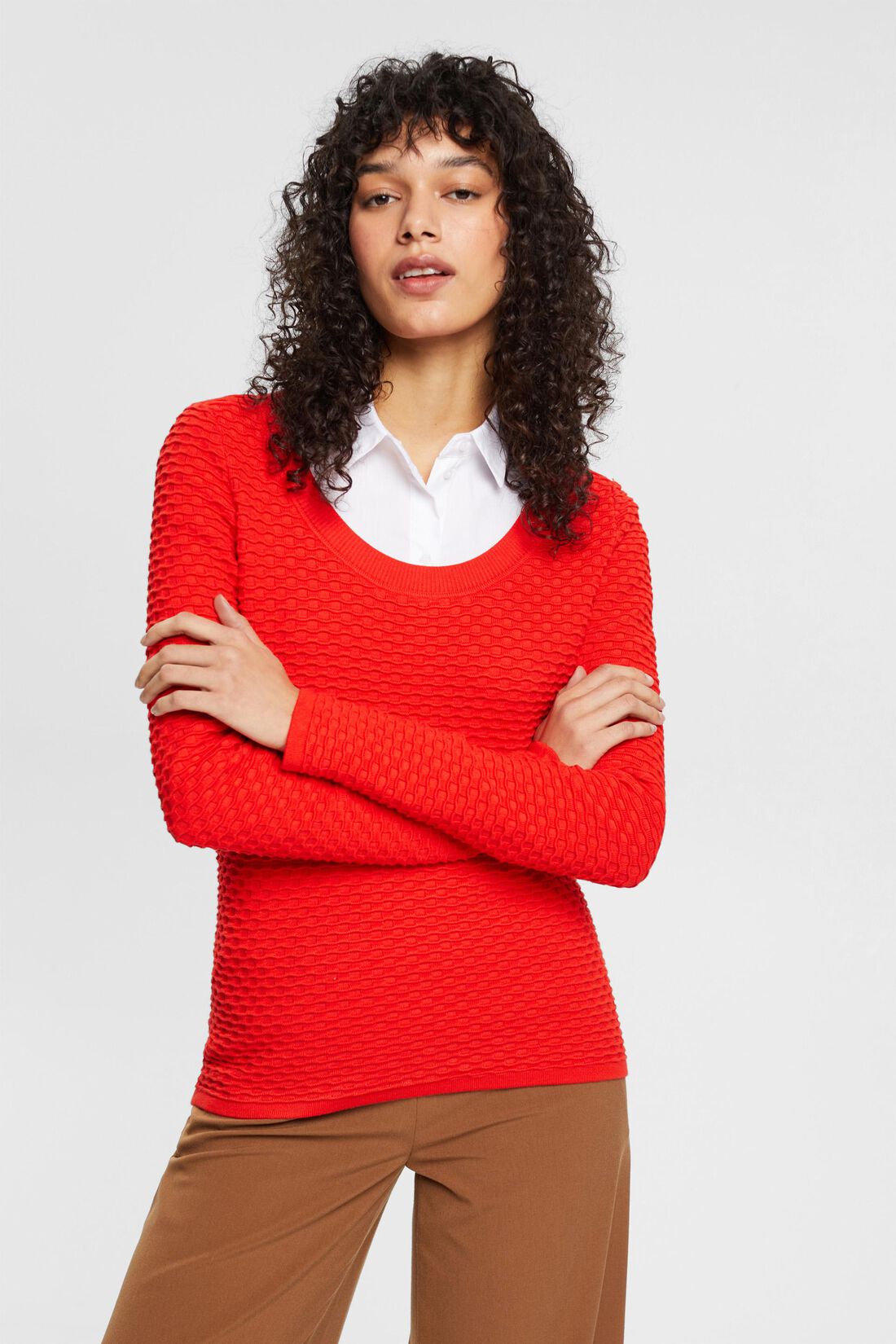 Strukturierter Pullover mit weitem Ausschnitt