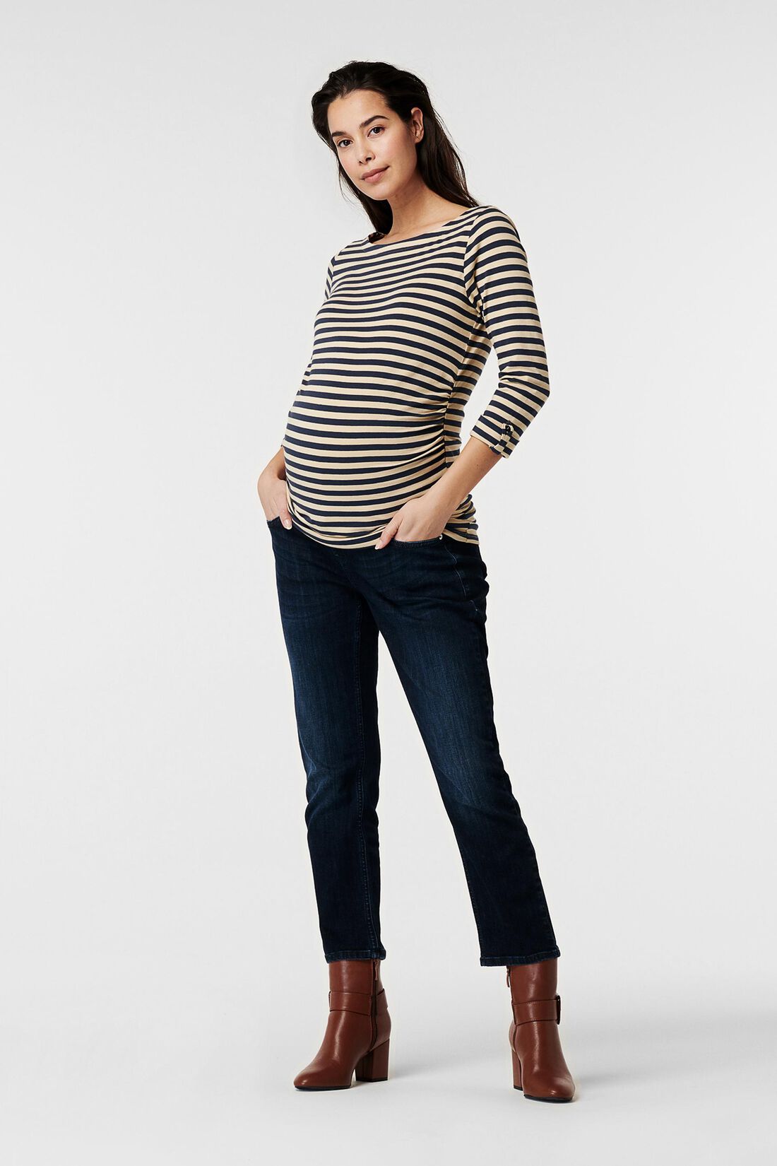 Cropped-Jeans mit &Uuml;berbauchbund