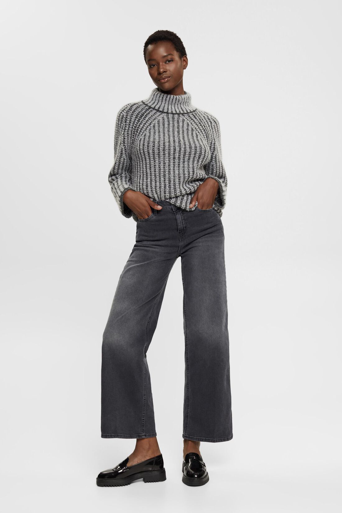 High-Rise-Jeans mit weitem Bein