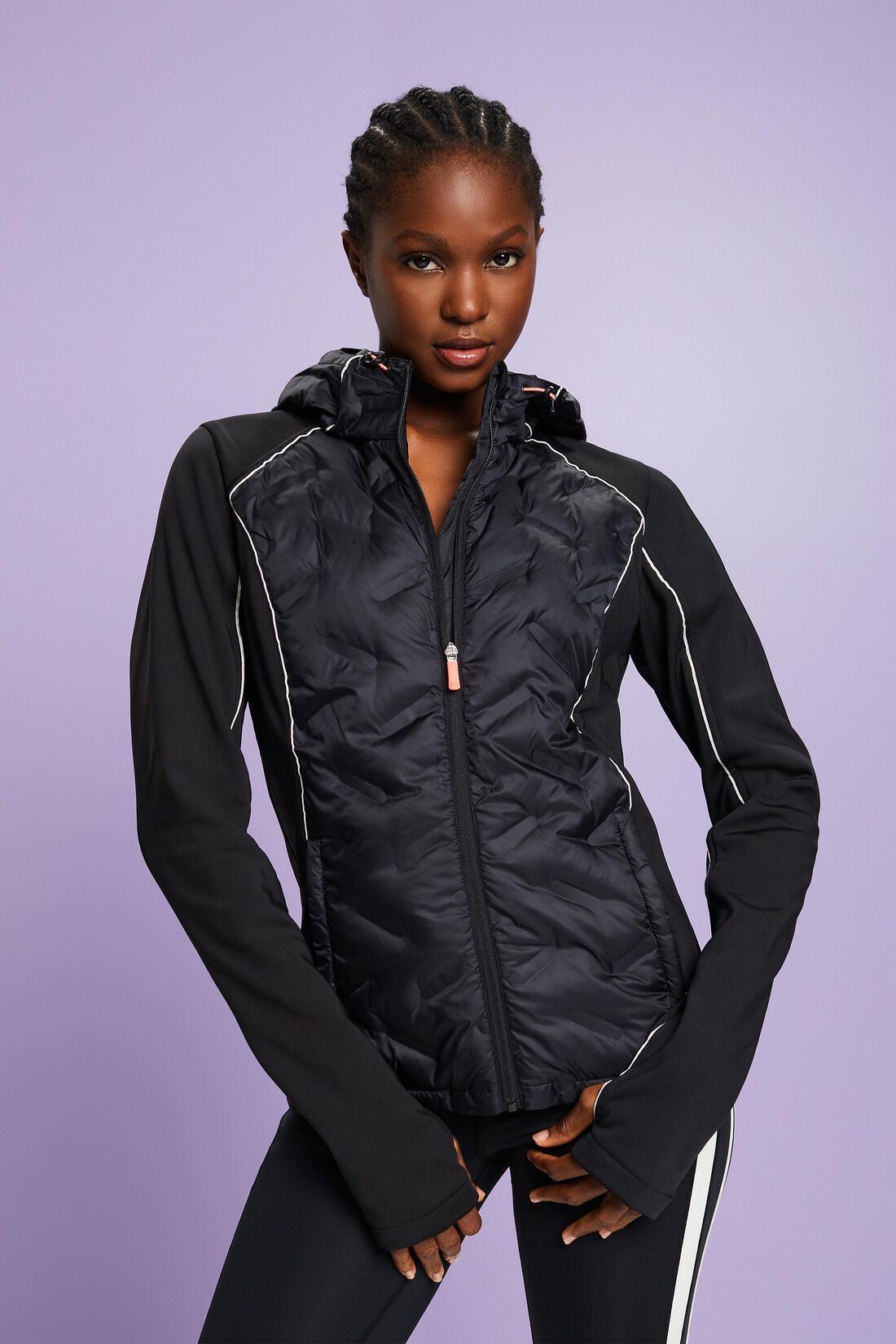 Gepolsterte Active Jacke mit Kapuze