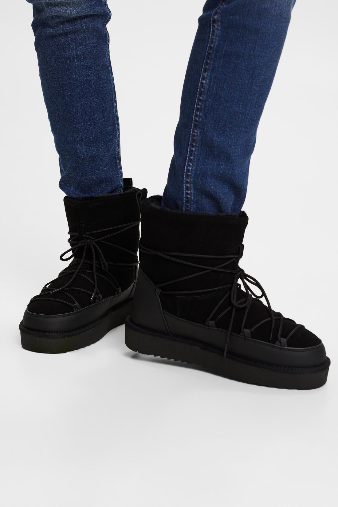 Rauleder-Schn&uuml;rboots