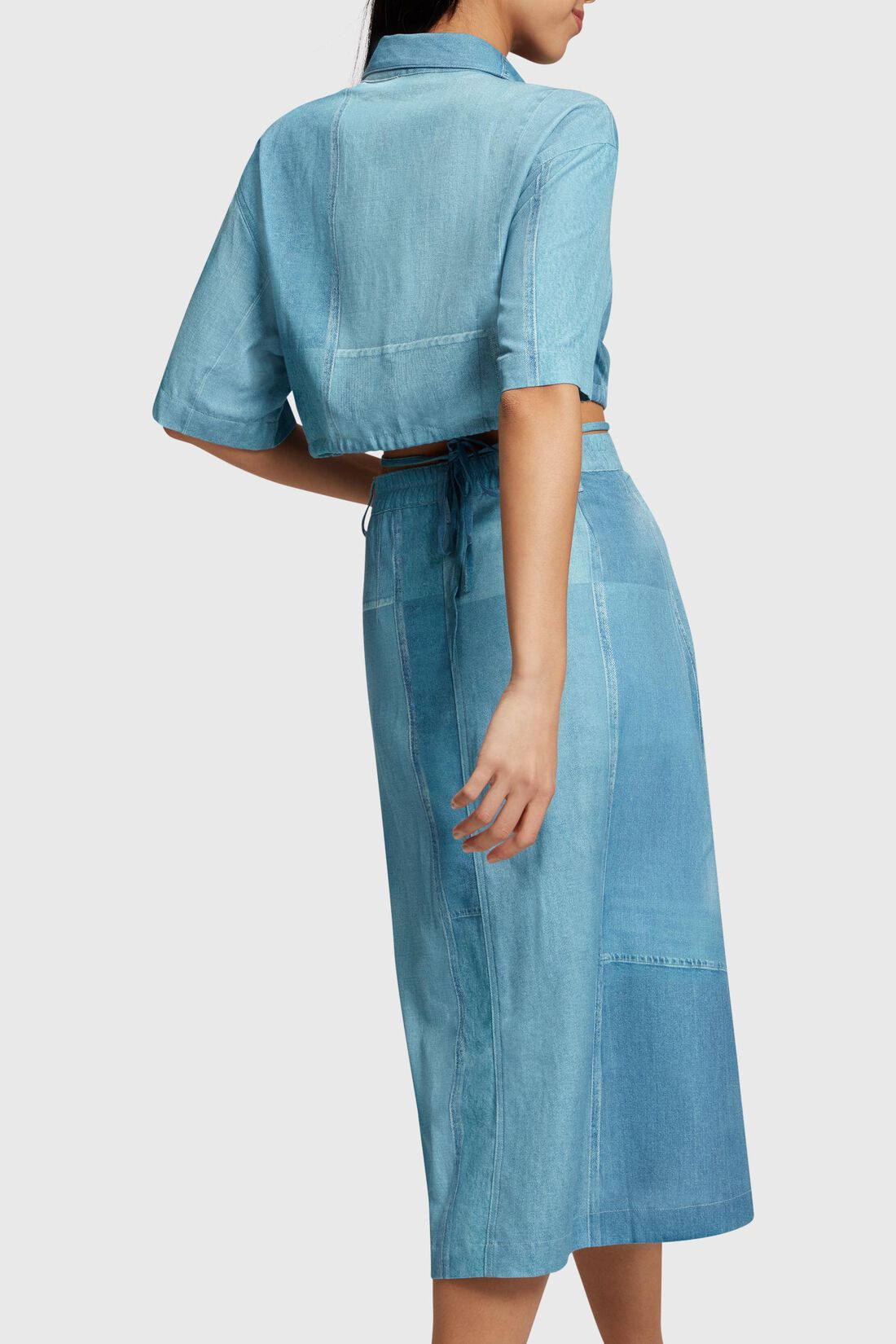 Gecroppte Bluse mit Denim-Print