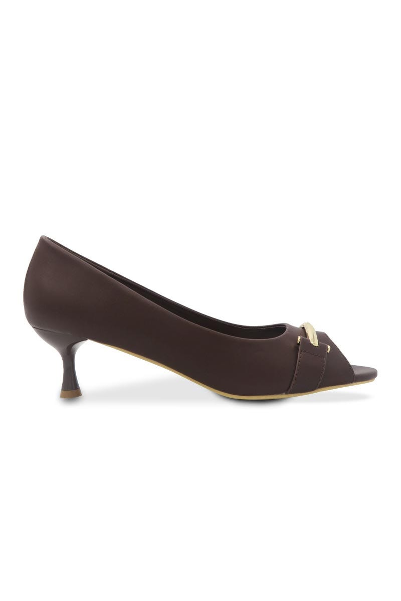 Vincci Formal Court