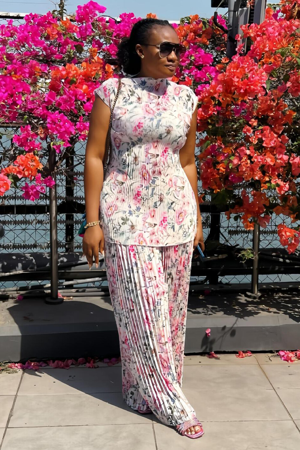 Pleated Floral Print Short Sleeve Cinch Waist Top Wide Leg Pants 2pcs Set-Pink