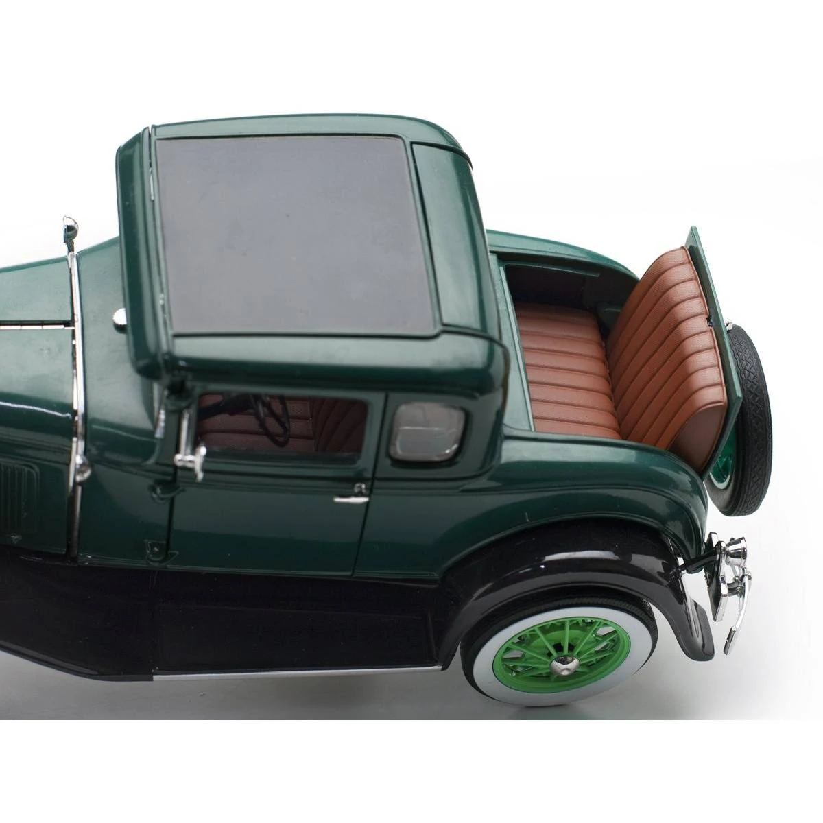 1931 Ford Model A Coupe Valley Green and Vagabond Green 1/18 Diecast Model Car by Sunstar