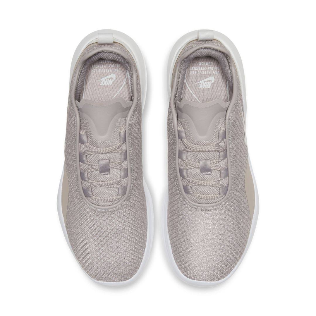 Women's Nike Air Max Motion 2 Shoes