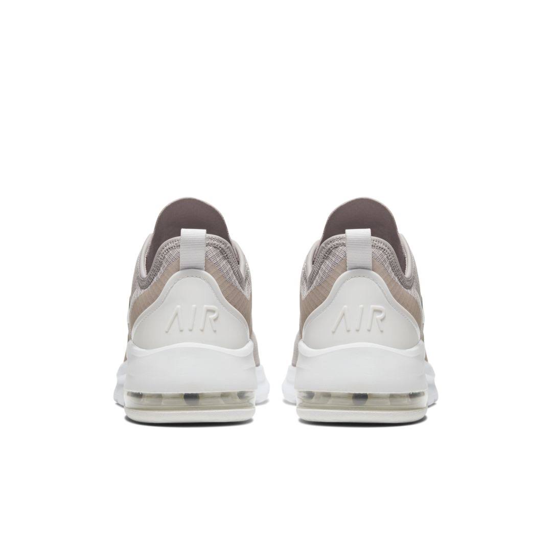 Women's Nike Air Max Motion 2 Shoes
