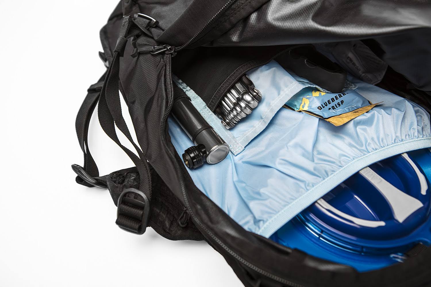 POC Spine VPD Air Backpack: Black 13-Liter