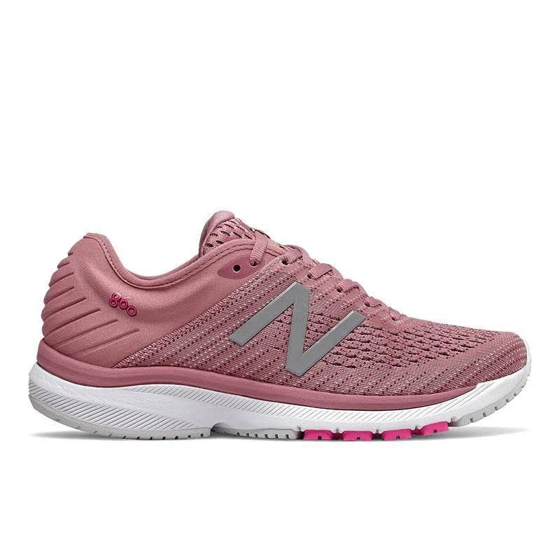 New Balance Women's 860 V10 Pink